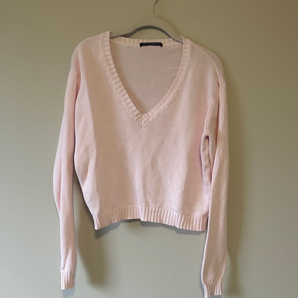 Brandy Melville V-Neck Pink Sweater